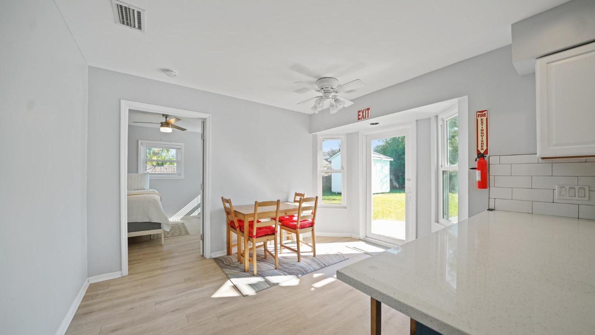 Jacksonville Beach Home - Walk To Beach, Bars & Restaurants - Pet Friendly Exterior foto